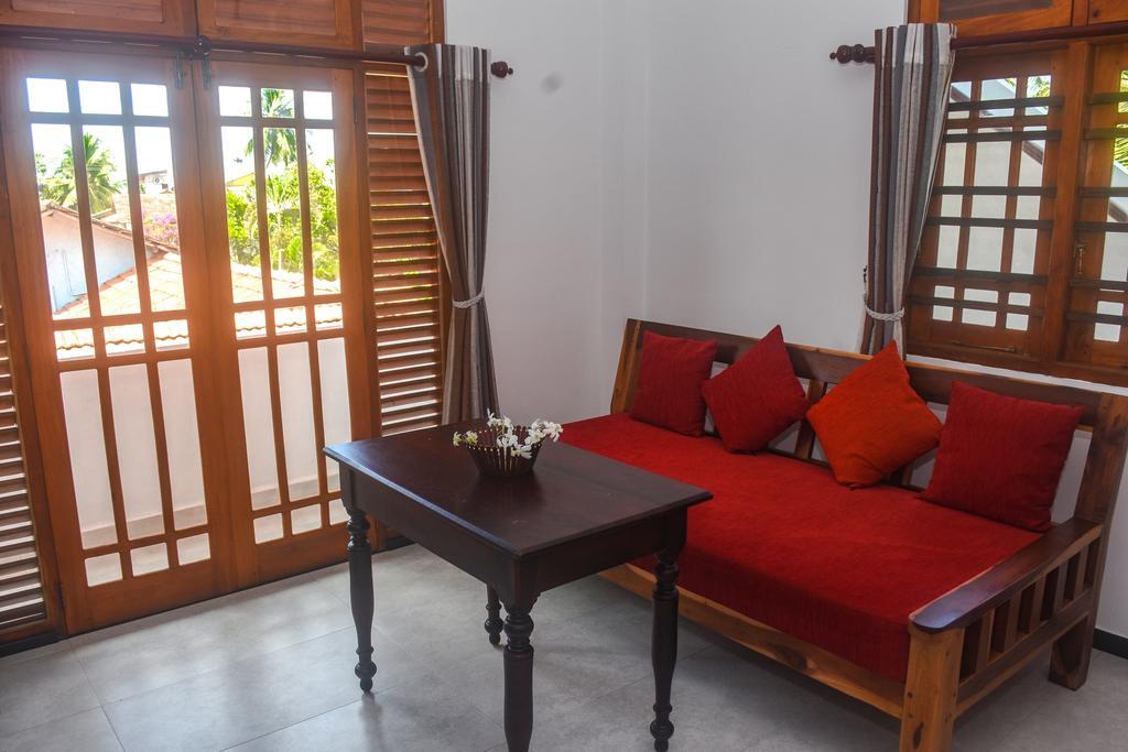 Ravi Villa Hikkaduwa Exterior foto