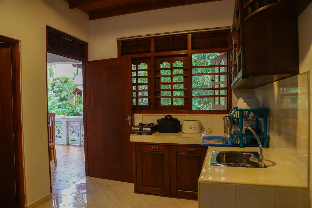 Ravi Villa Hikkaduwa Exterior foto